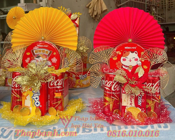 Tháp nước ngọt coca cola 2 tầng