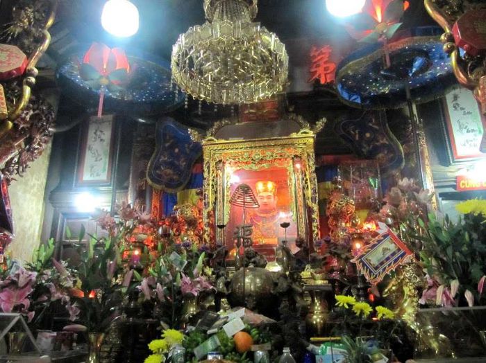 Lịch sử đền ông Hoàng Mười