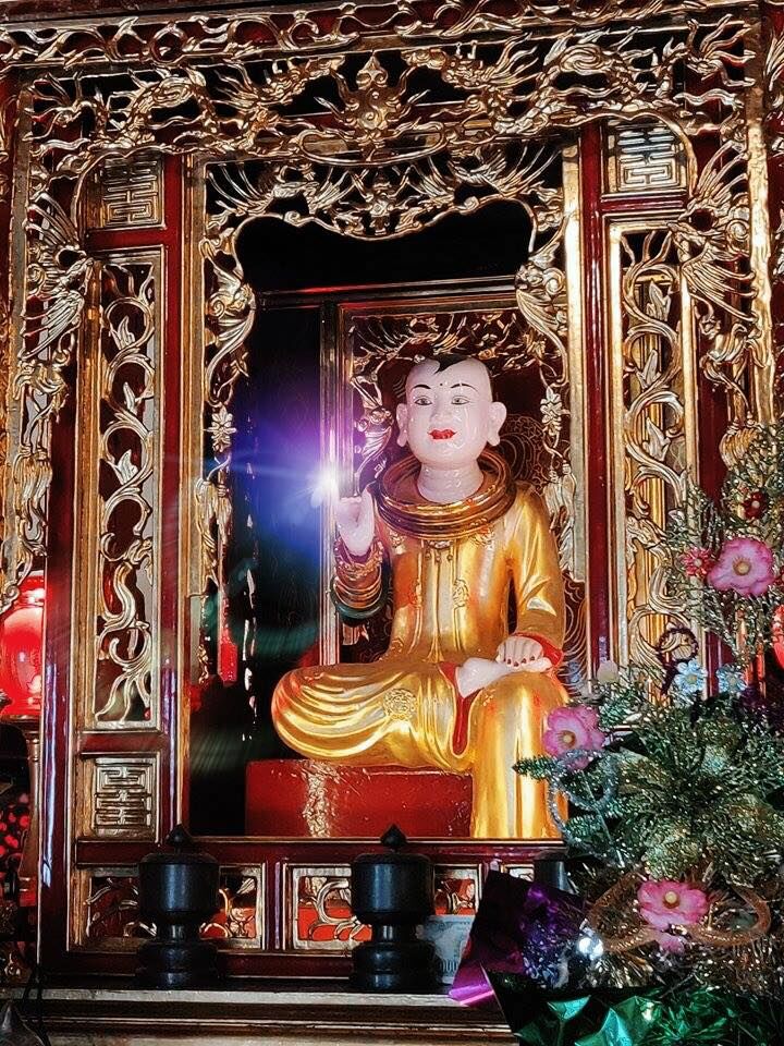 Đền thờ Ông Hoàng Cả ở đâu?