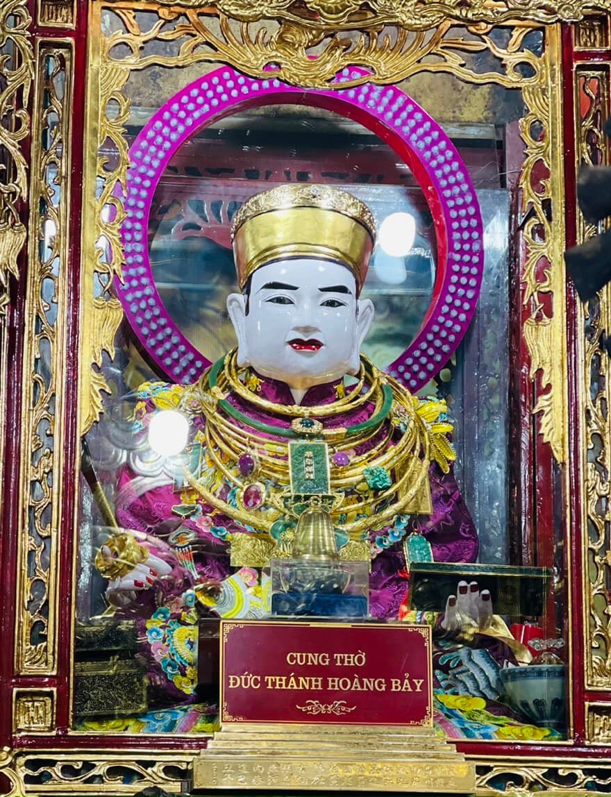 Sự tích ông Hoàng Bảy